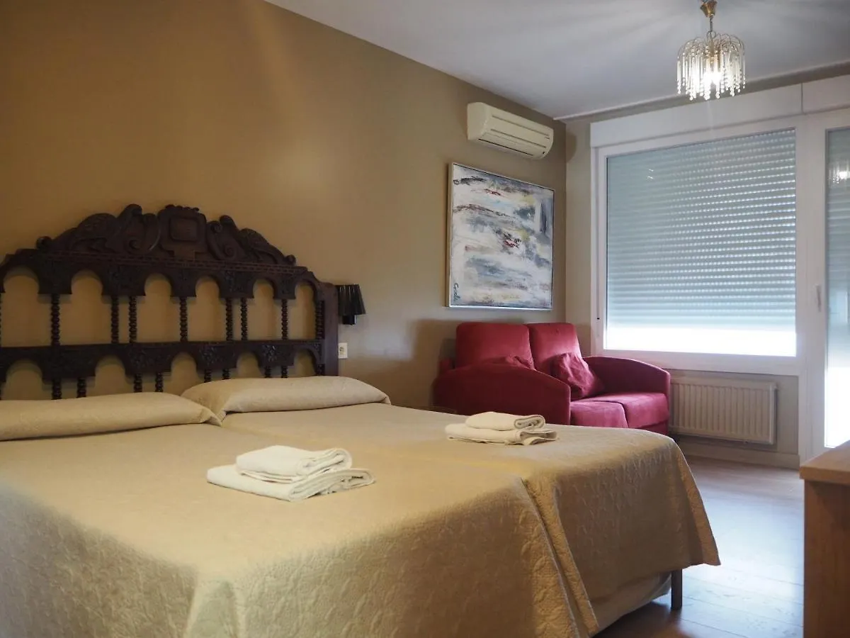 Alojamientos Acella Pamplona Apartment
